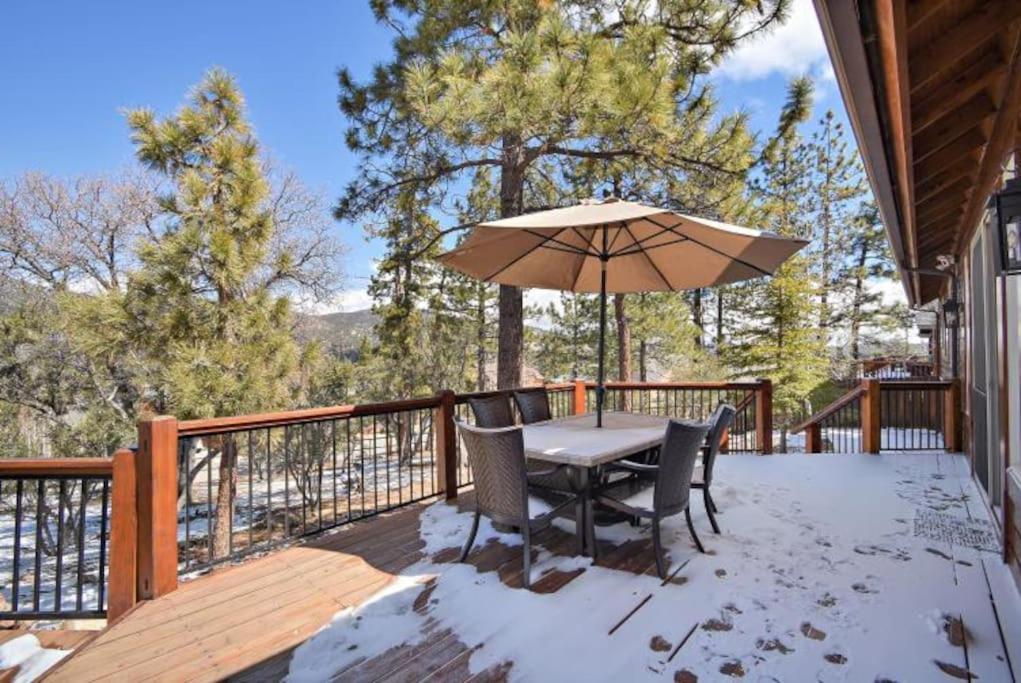 Custom Single Story Cabin With Jacuzzi Pool Table & Big Game Room With Arcade Games 大熊湖 外观 照片